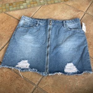 Denim Skirt Light/Medium Wash